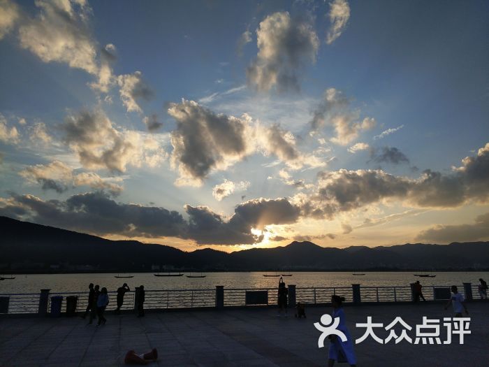 海埂大坝-图片-昆明周边游-大众点评网