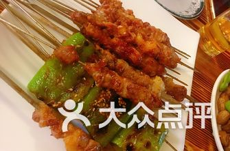 烤肉季人均_烤肉季羊肉串图片(2)