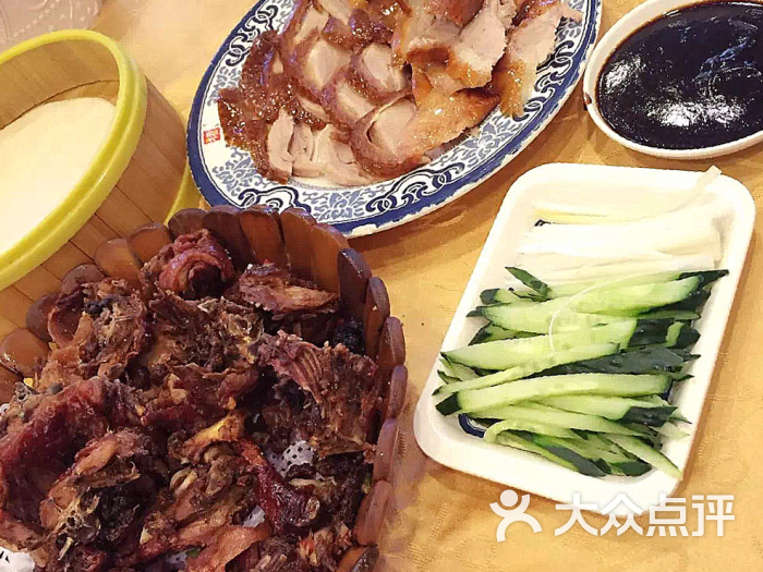 褚记北京烤鸭店(应天大街店)的点评