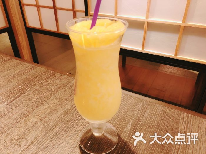 菠萝特饮