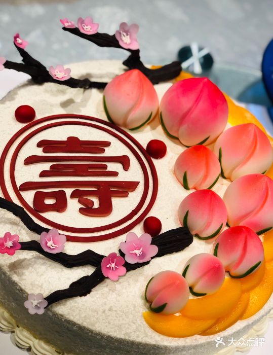 寿桃蛋糕