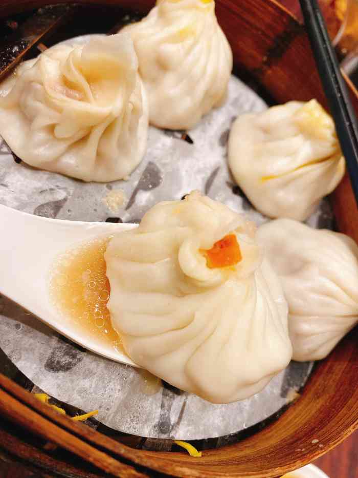 富春小笼(愚园路店)-"流金岁月蒋南孙刘诗诗吃早饭的餐厅～喜欢小.