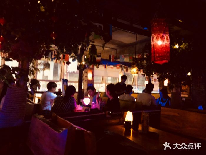 sunny晴天·民谣酒馆(春熙路店)-图片-成都休闲娱乐