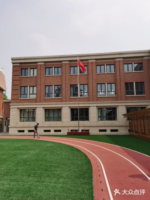 逸阳梅江湾国际学校图片