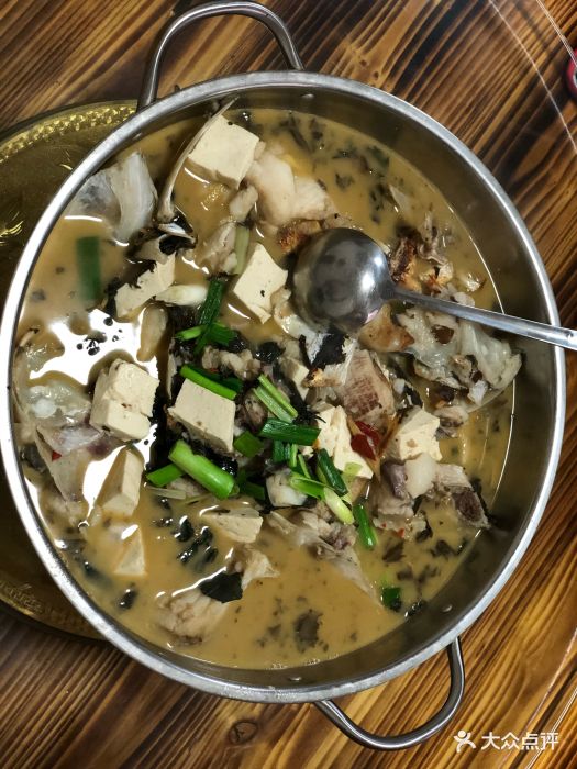安仁鱼头锅