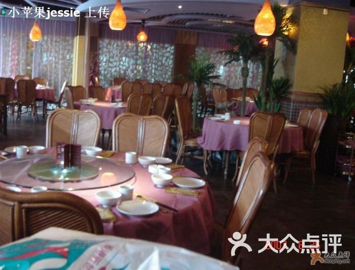 汉泰中泰融合餐厅(大宁店)的点评