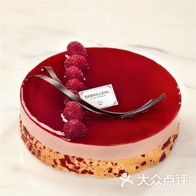 法式树莓慕斯蛋糕