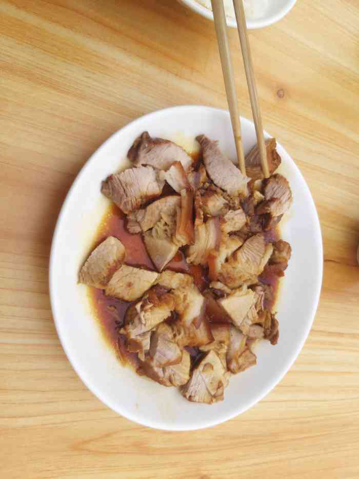阿俊饭店-"乘着冬日暖阳,来到这家小店,环境挺简洁,."-大众点评移动版