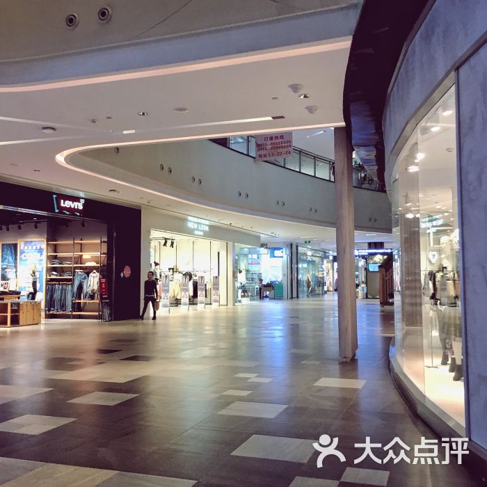 益田假日世界购物中心(坪山店)店内环境图片 - 第6张