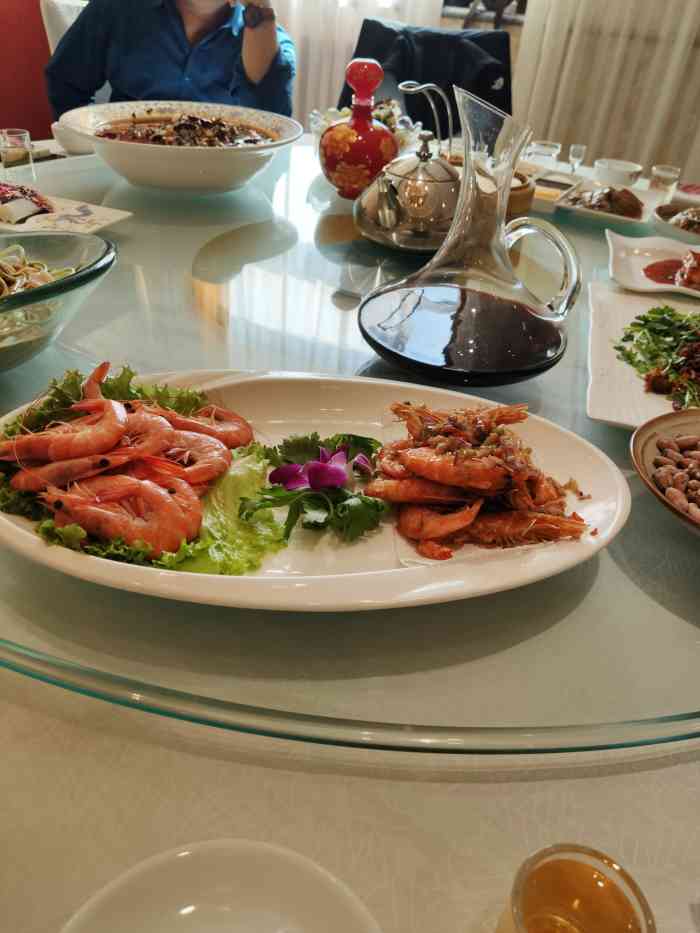 丽景源餐饮-"门头沟里比较大的餐厅,有三层,大厅和包间.