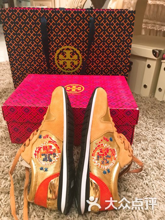 TORY BURCH(佛罗伦萨小镇奥莱店)