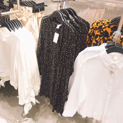H&M(咸阳丽彩万达广场店)