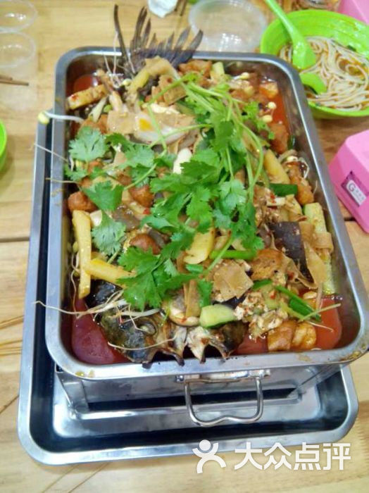 碳烤活鱼
