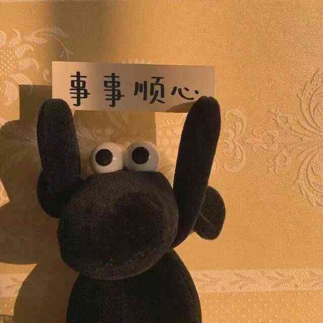 女朋友手机摔了很多次了,终于扛不住了