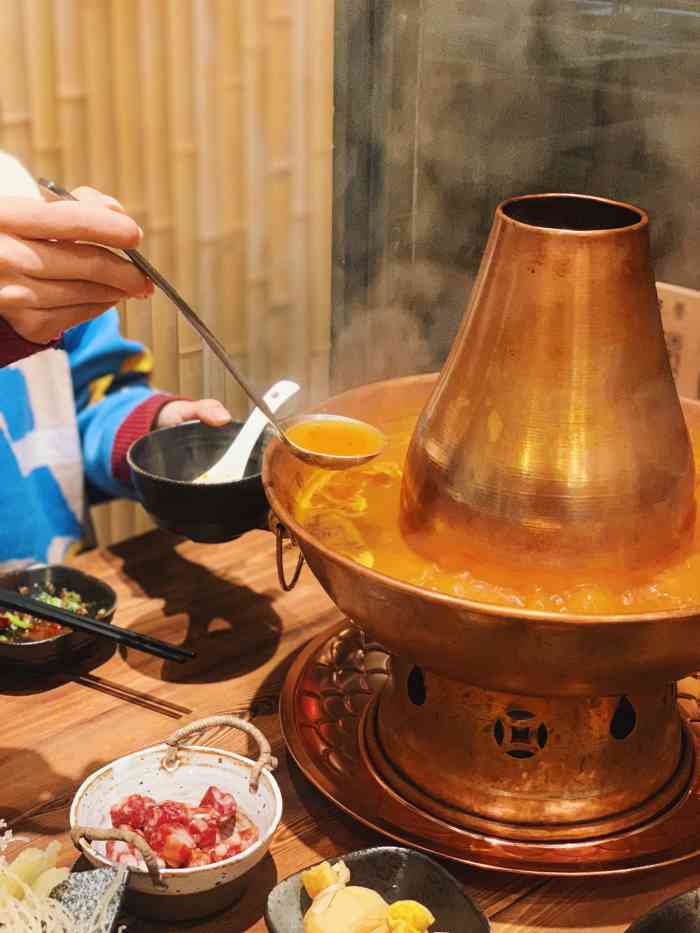 西大园·苏式铜炉火锅(观前总店)
