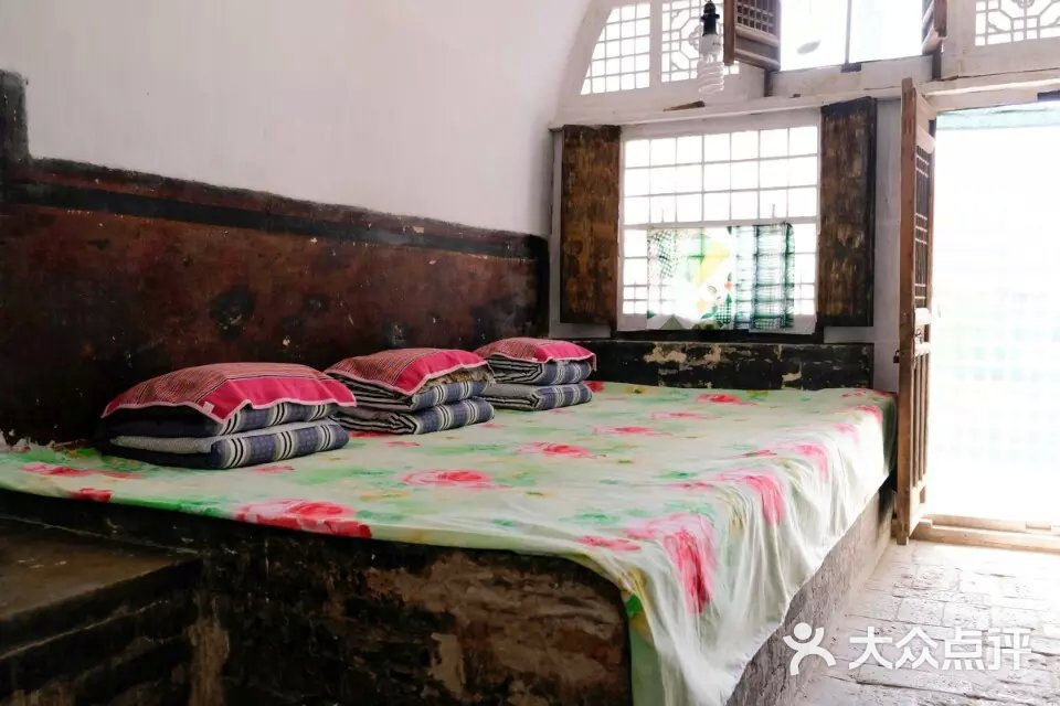 窑洞房
