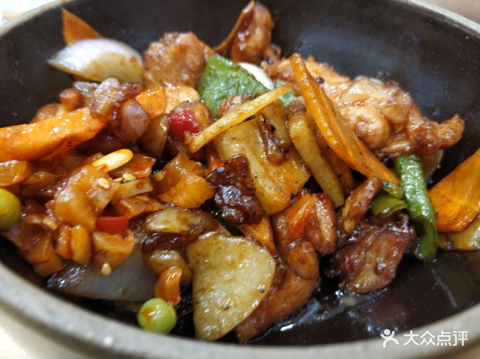 鲁汉情土钵鸡米饭(街道口店)