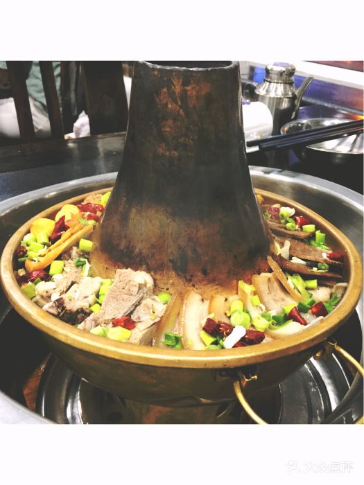 青海土火锅(饮马街店)