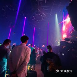 迈阿密酒吧miami5.