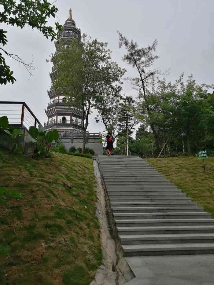 大雾岗森林公园-"石湾/美景/观光// 99位于石湾街道