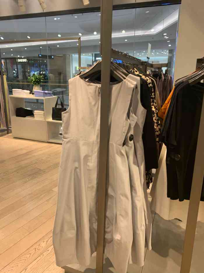cos(万象城店)