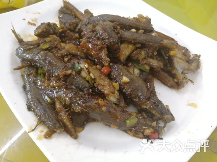 椒盐白鸽鱼