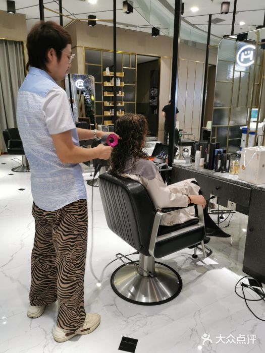 hair corner 美发沙龙(世茂铂晶宫店)图片