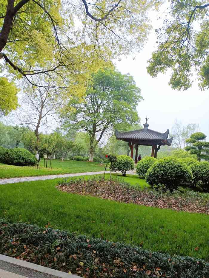 堤角公园-"堤角公园开车去的话可以停对面北大门停车.