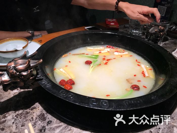 白汤锅底