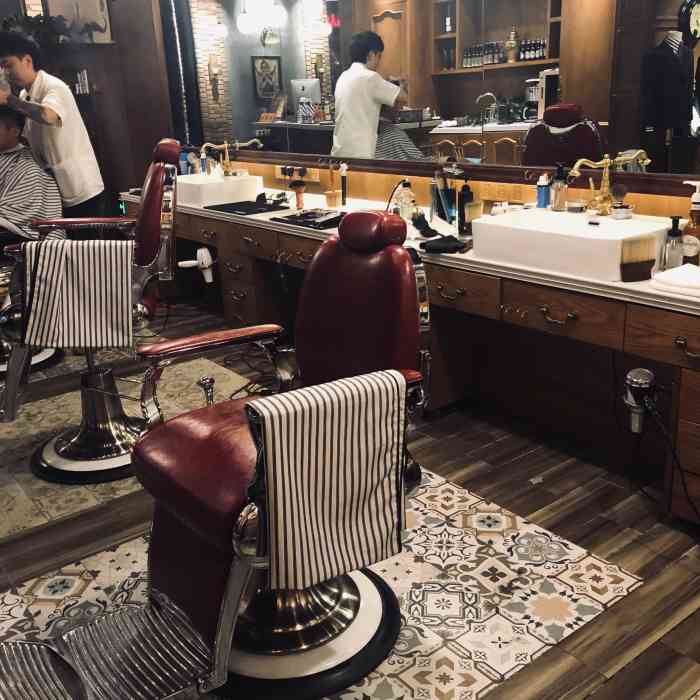 barberking男士理发馆barber shop(武林府店【项目】剪发抱着对油