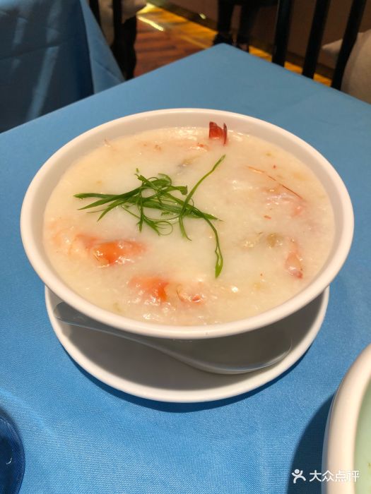 港岛金沙粤式餐厅(湟普汇店)生滚海鲜粥图片