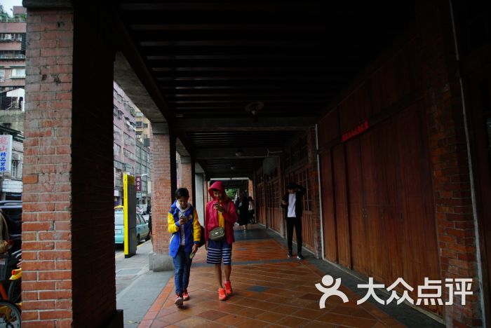 在万华区艋胛电影里看见过要去一睹风采听说