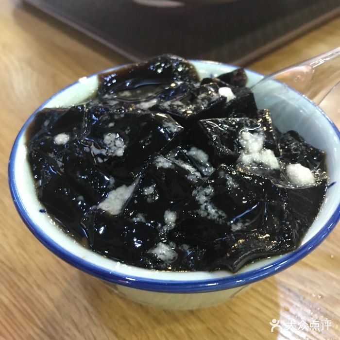 糖豆豆·潮汕甜汤(天河南二路店)草果图片