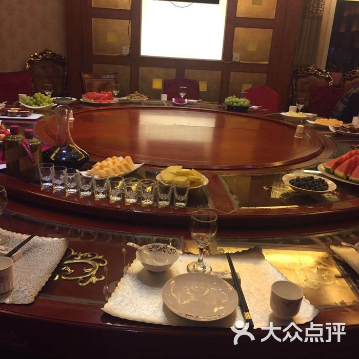 名厨家宴