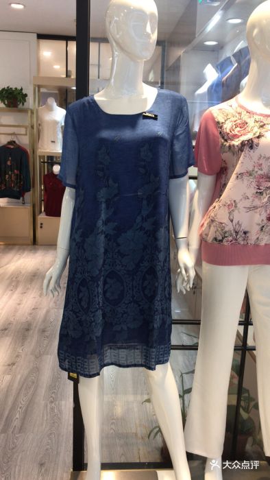 上海最烂的商场,坏境差,里面的服务员态度.-新