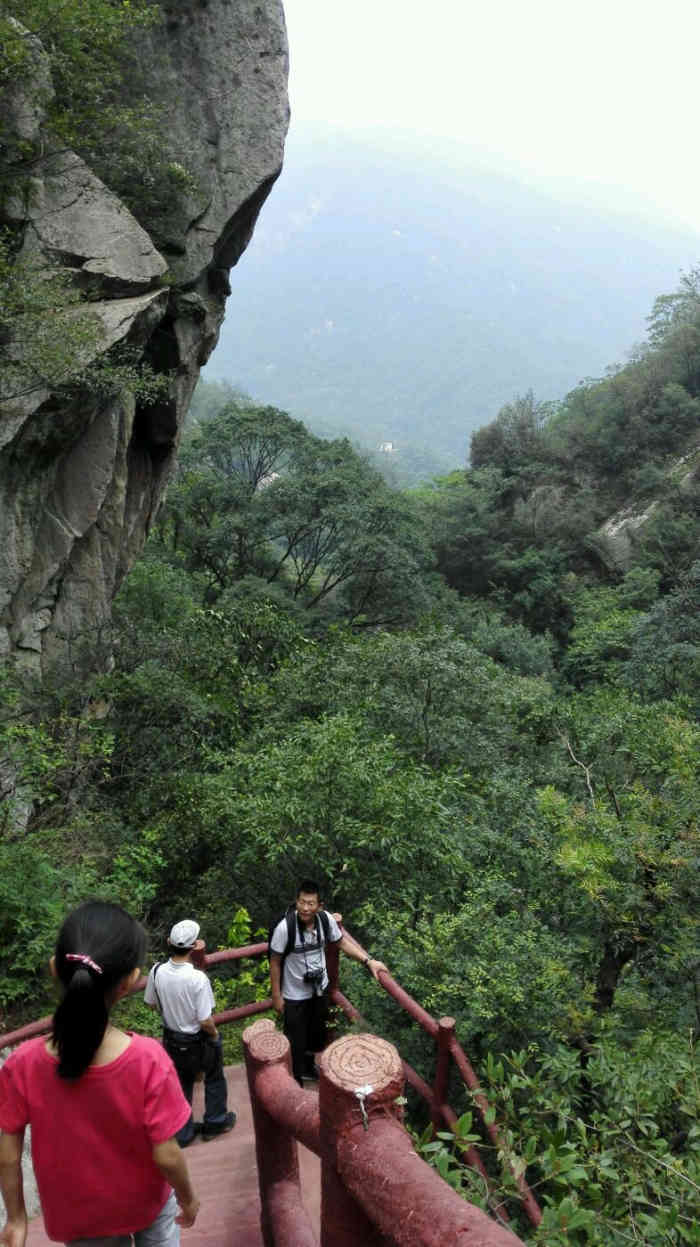 云露山风景区-"看到这里是4a级景区,五一去的,说实话.