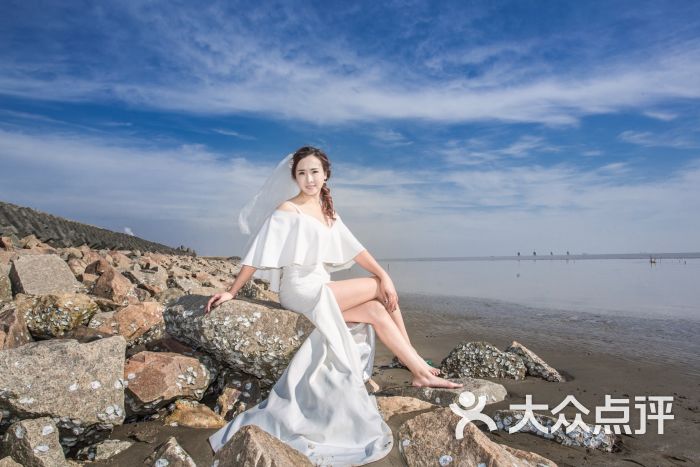 巴黎春天婚纱摄影:5月3号我们婚纱照拍好了,天