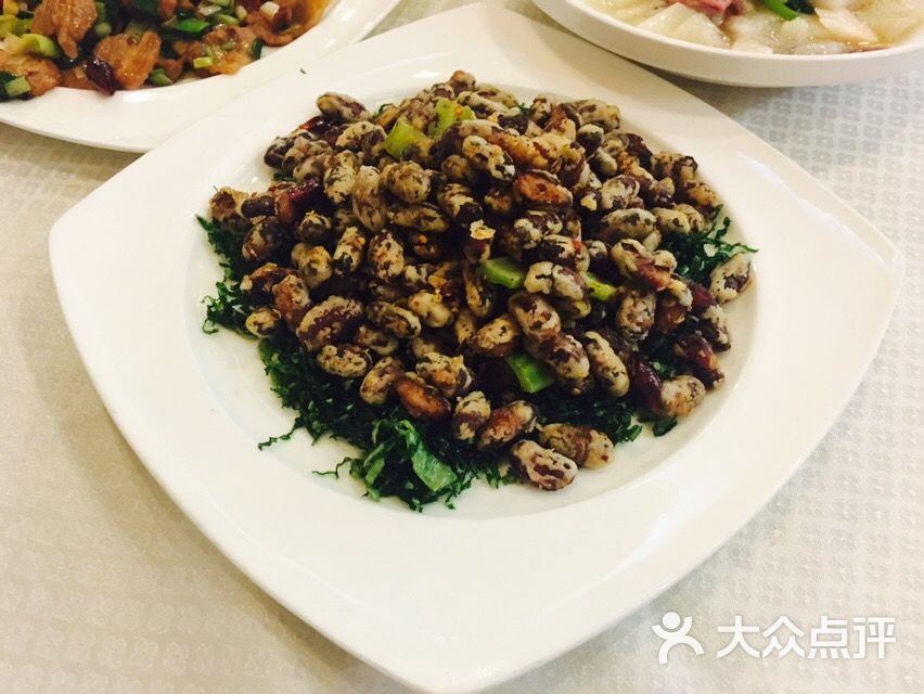 蝴蝶泉宾馆中餐厅-苦菜酥红豆图片