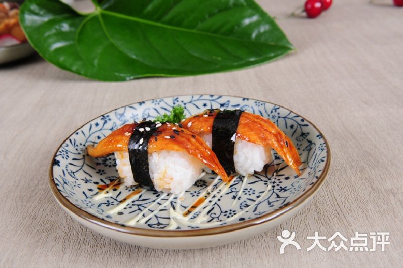 鳗鱼握寿司