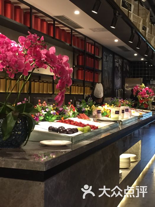 遇上西雅图多融合海鲜自助餐厅(中房金谊广场店)的点评