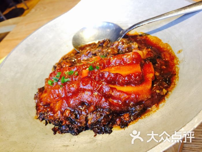 梅干菜扣肉夹饼