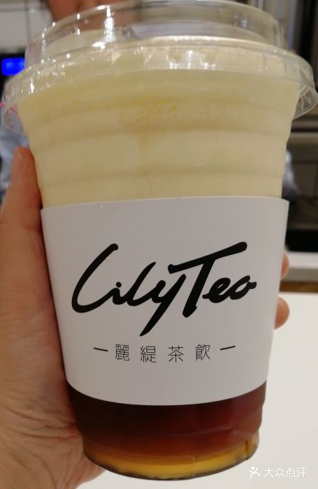 lilytea丽缇茶饮(南大街店)蛋糕珍珠雪绒丝牛乳茶图片