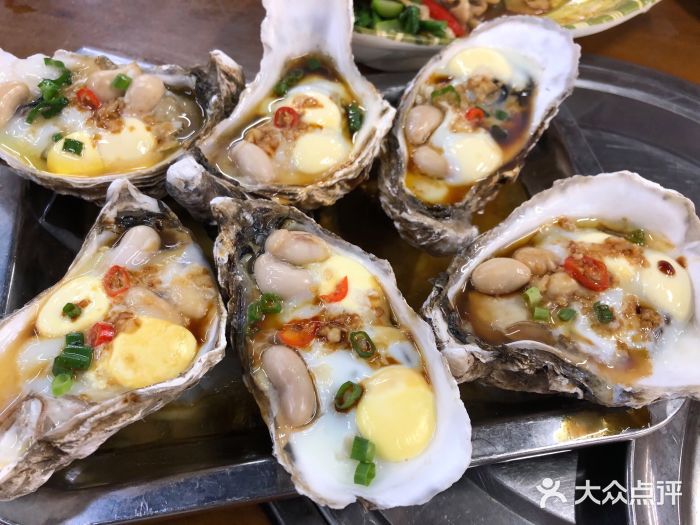 蚝得喜海鲜(东城店)鸡子蒸生蚝图片