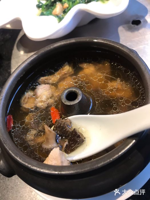 茴香熙楼(翠湖店)黑松露汽锅鸡图片