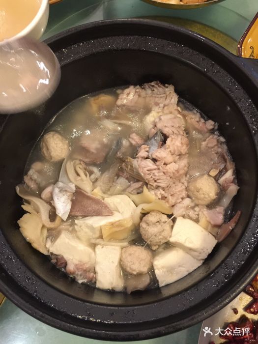 老兵老店-砂锅豆腐雅鱼-菜-砂锅豆腐雅鱼图片-雅安