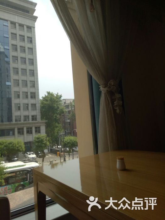 全季酒店自助茶餐厅