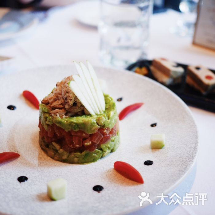 agua 西班牙餐厅龙虾蟹肉牛油果沙拉图片 - 第3张