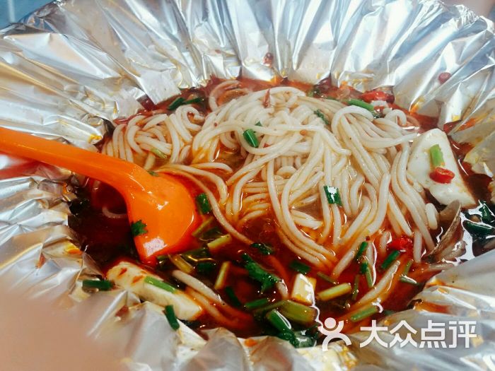 锡纸花甲米线图片 - 第4张