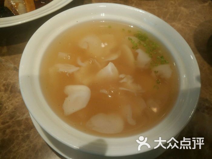 烩乌鱼蛋汤