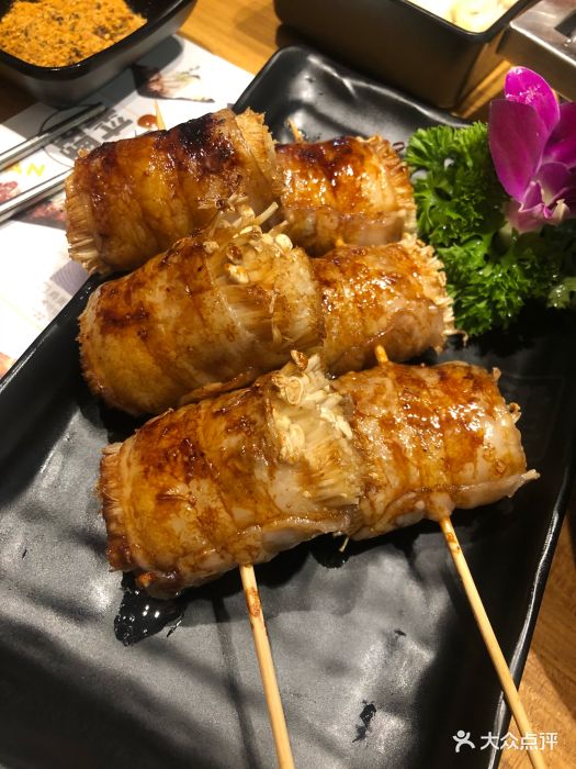 炭韩式烤肉五花肉金针菇图片
